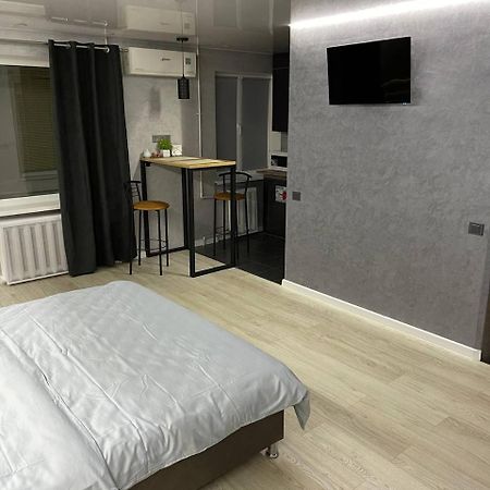 Apartcenter Вип Апартаменты В Центре Города На Гагарина Kryvyi Rih Exterior photo